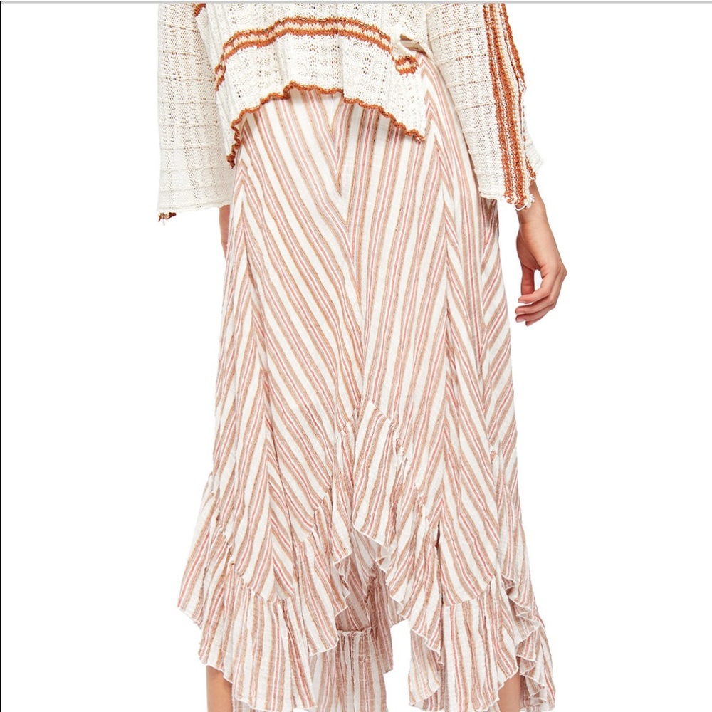 Free people - Picture 2 of 5